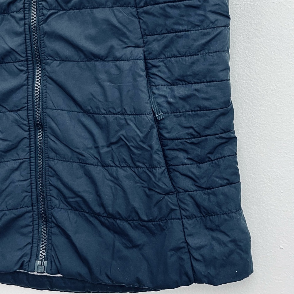 The North Face Girls 14/16 Insulated Puffer Jacket Black Lightweight Zip Coat - Picture 3 of 9